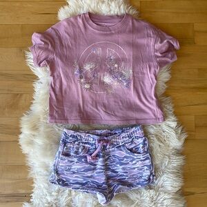 Shorts and top, size 6 little girl
